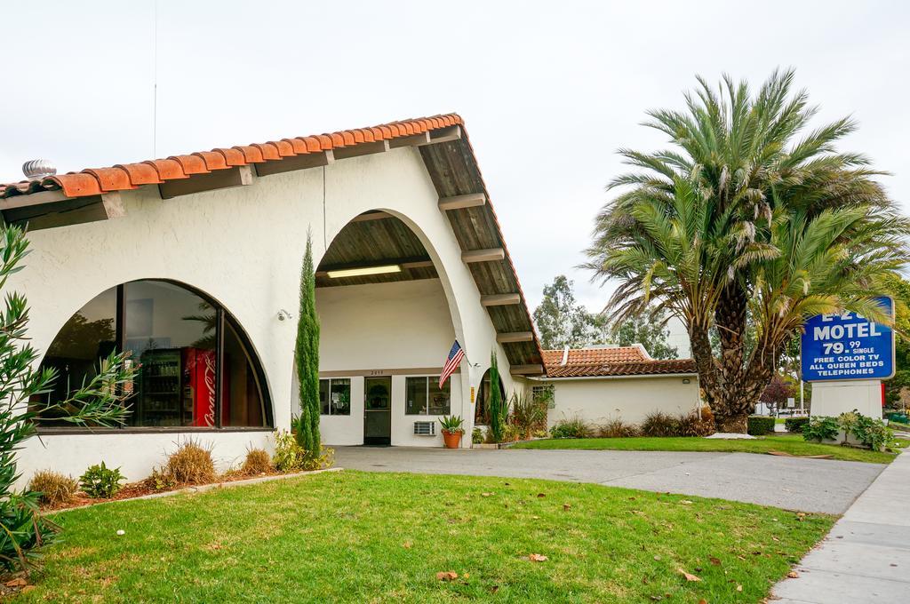 Ez 8 Motel San Jose II Bagian luar foto